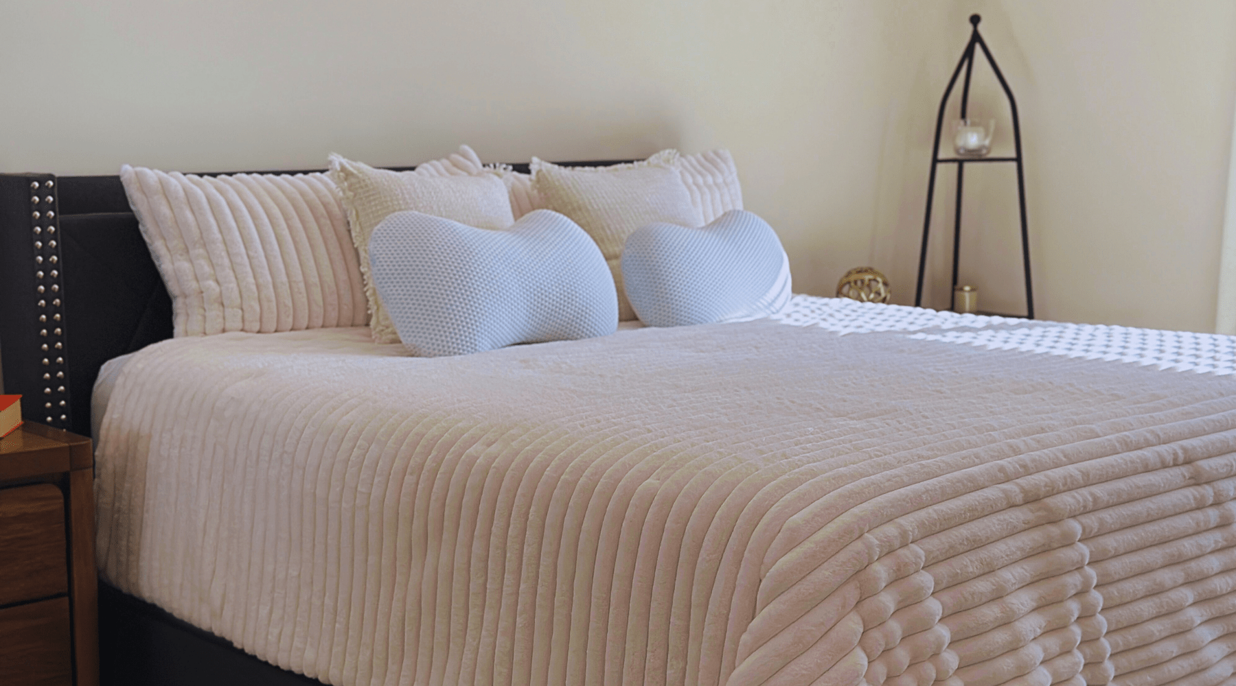 Side Sleeper Body Pillow for a cooler, better alignment and uninterrupted sleep